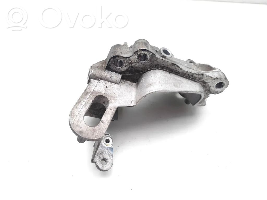 Ford Kuga II Engine mounting bracket 