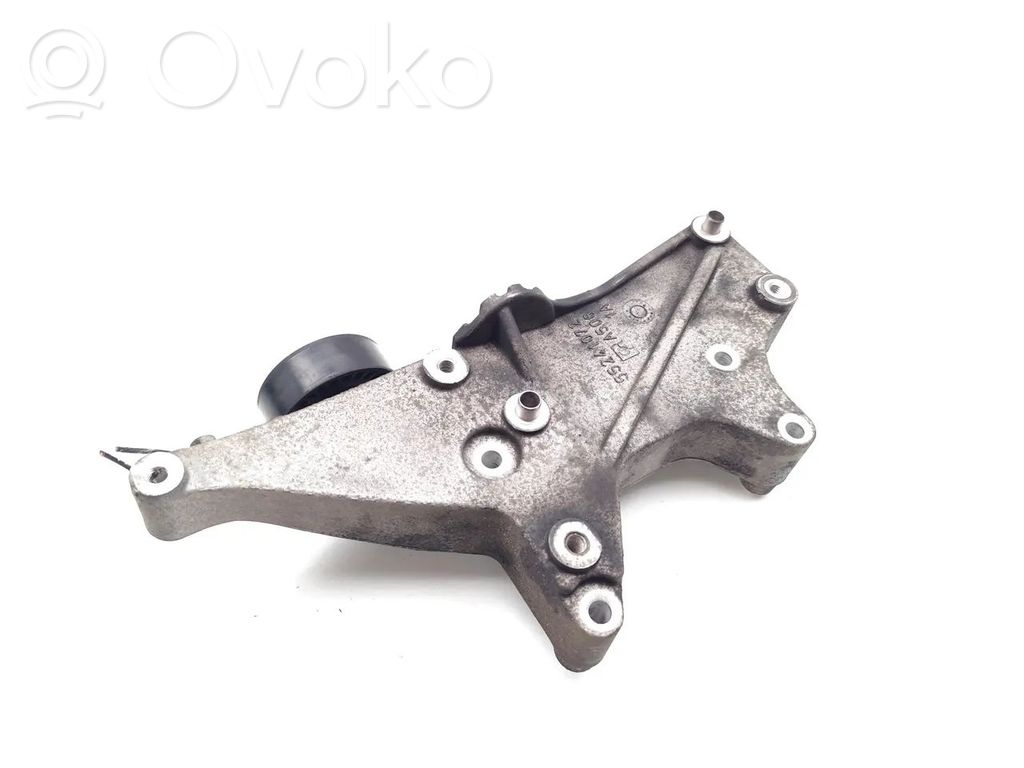 Alfa Romeo Mito Generator/alternator bracket 