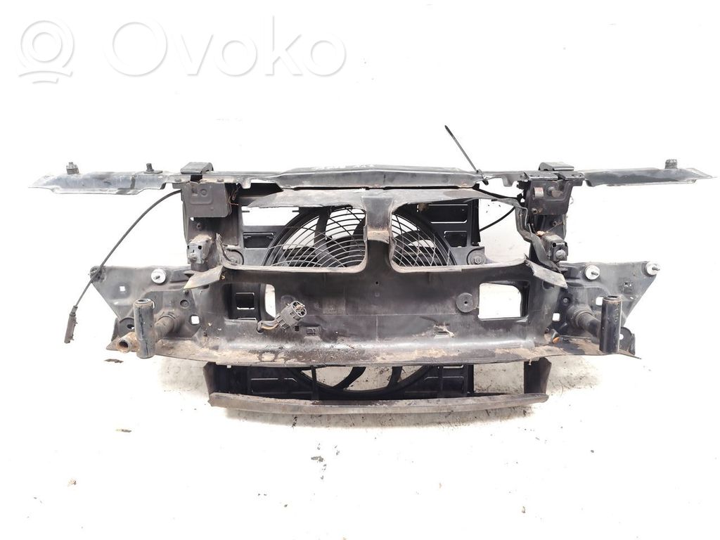 Schlossträger frontträger frontmaske   8125316,8125315,8125966