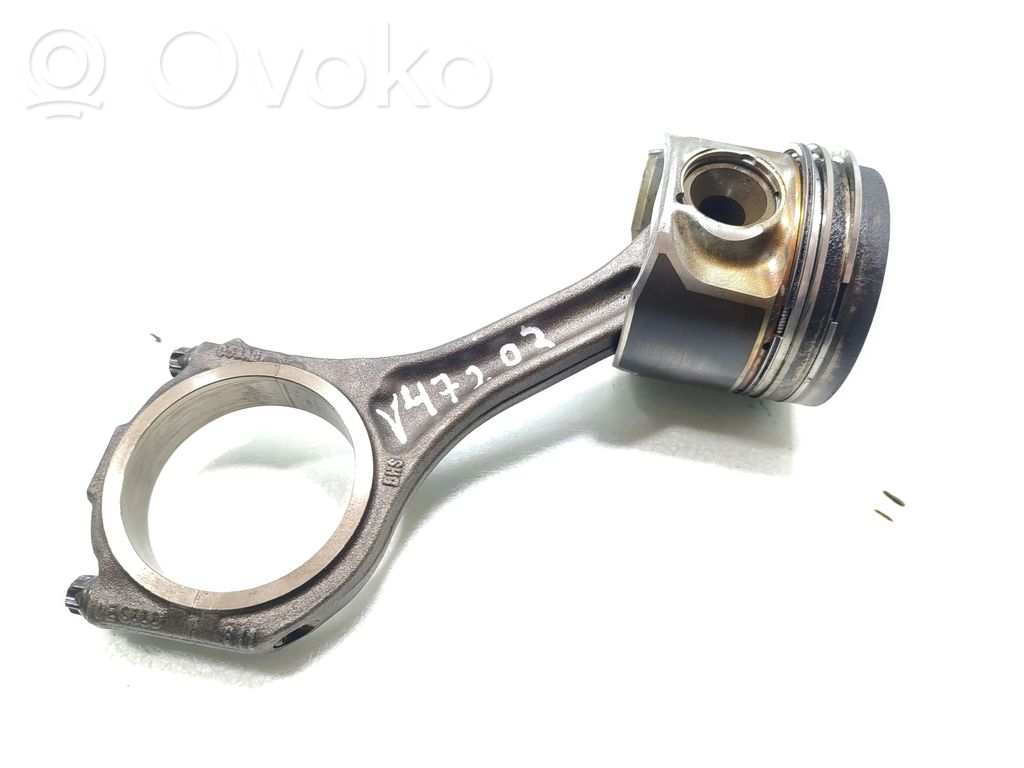 Audi A6 S6 C6 4F Piston with connecting rod 