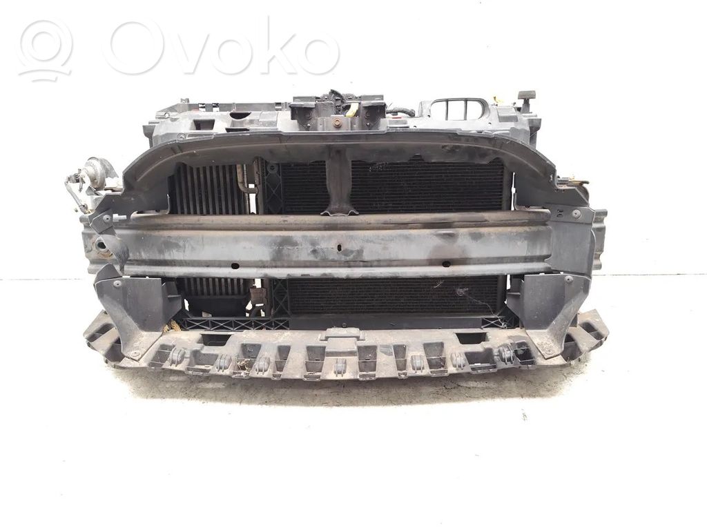 Radiatoru panelis   C1B18C607AC