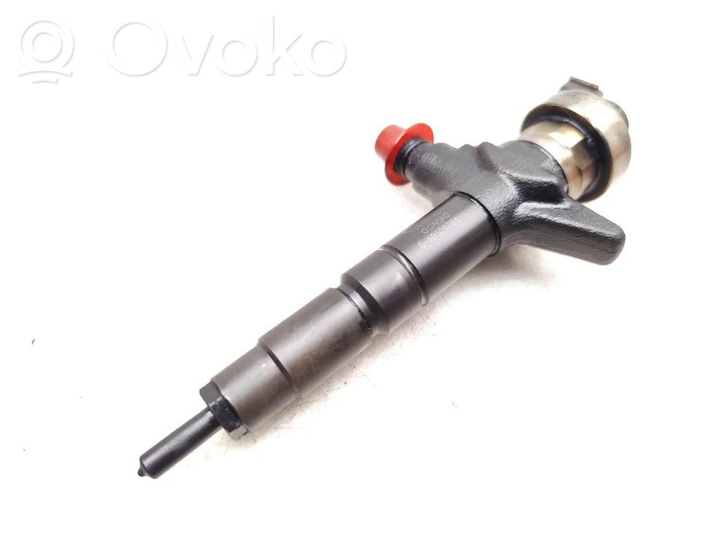 Isuzu D-Max Inyector de combustible 