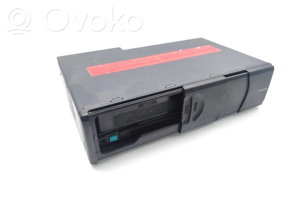 CD/DVD-vaihdin   6913390,65126913390
