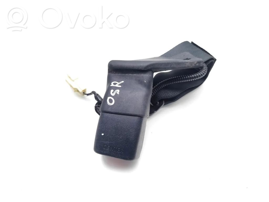 Toyota RAV 4 (XA40) Rear seatbelt buckle 