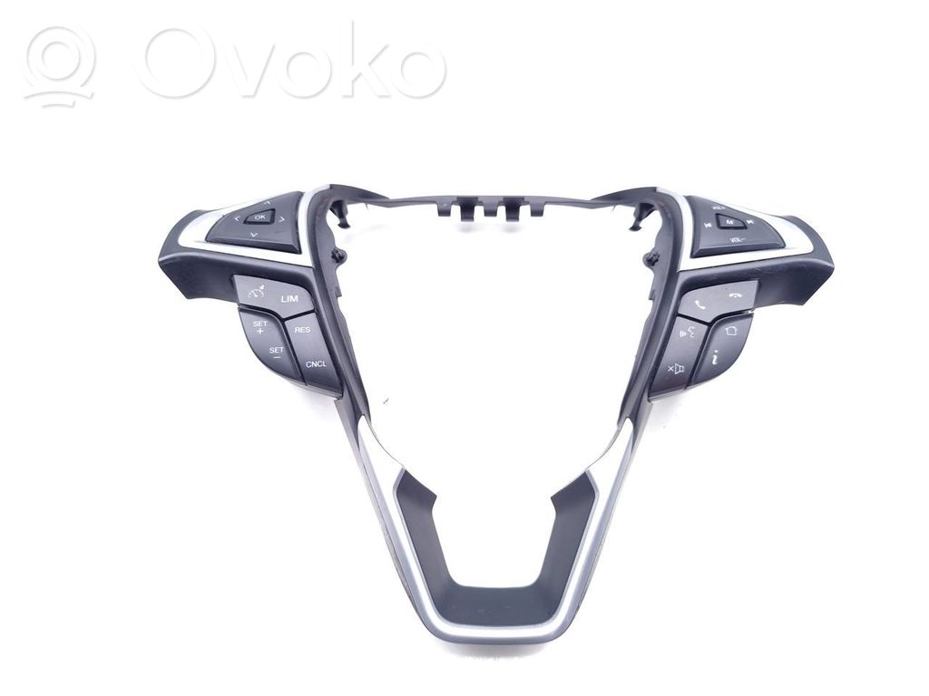 Ford Mondeo MK V Boutons / interrupteurs volant