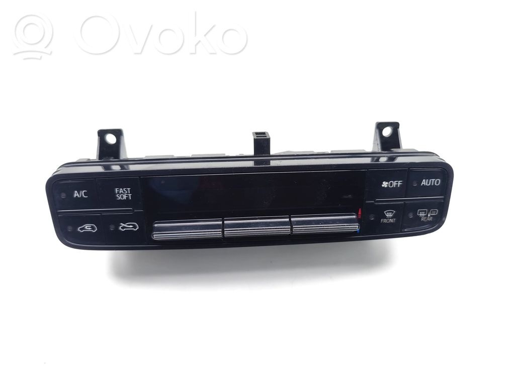 Toyota Auris E180 Climate control unit 