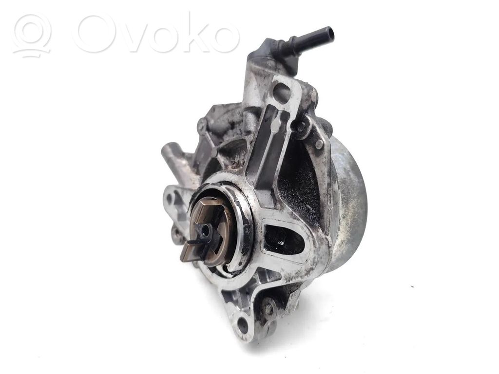 Ford Mondeo MK V Alipainepumppu 