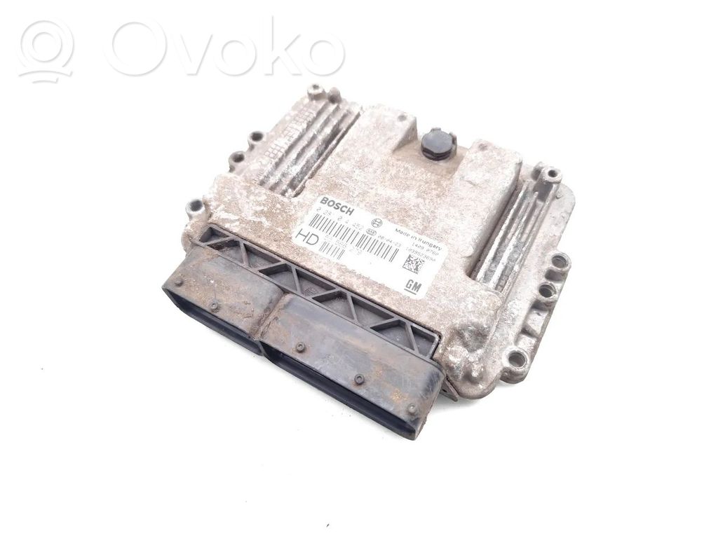 Opel Astra H Engine control unit/module 