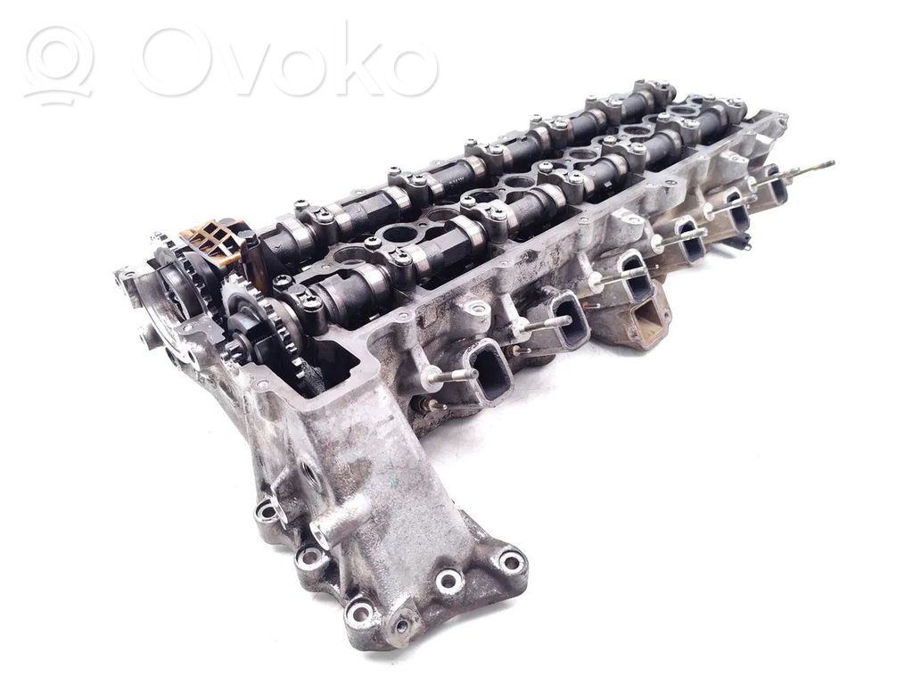 Land Rover Discovery Engine head 