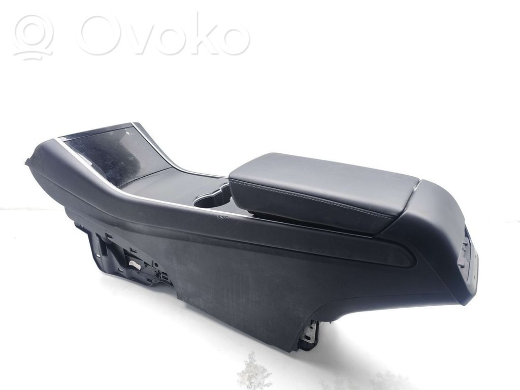 Tesla Model 3 Cotieră 