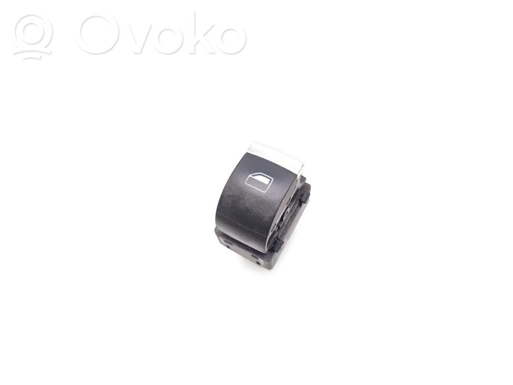 Audi A3 S3 8P Electric window control switch 