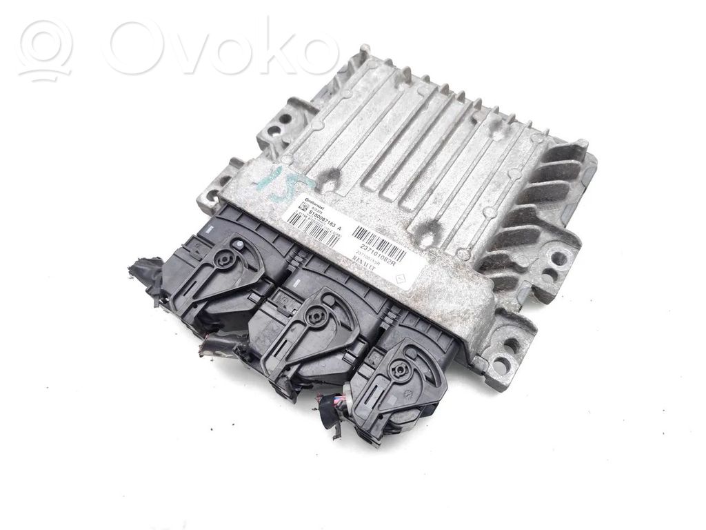 Nissan Juke I F15 Engine control unit/module 