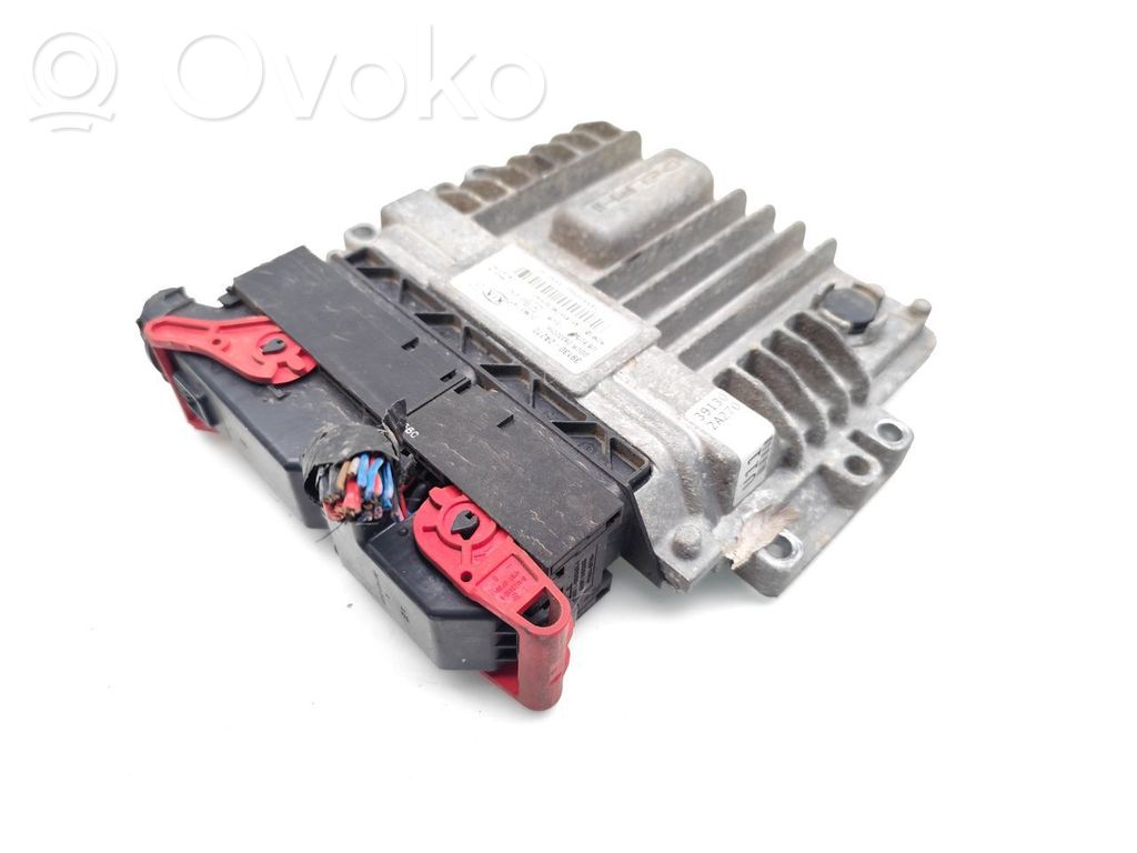 Unidad de control/módulo del motor   391302A270,28332056
