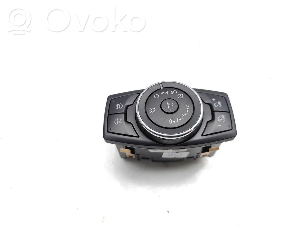 Valokatkaisija   BM5T13A024CD,10097646