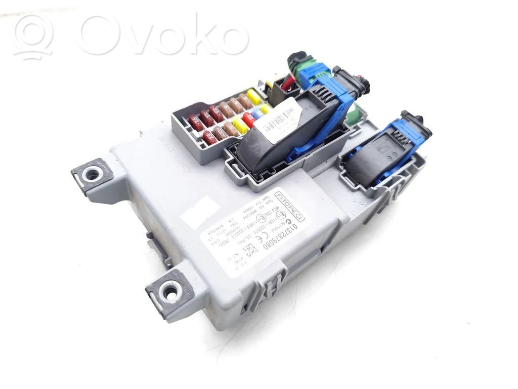 Peugeot Bipper Fuse module 