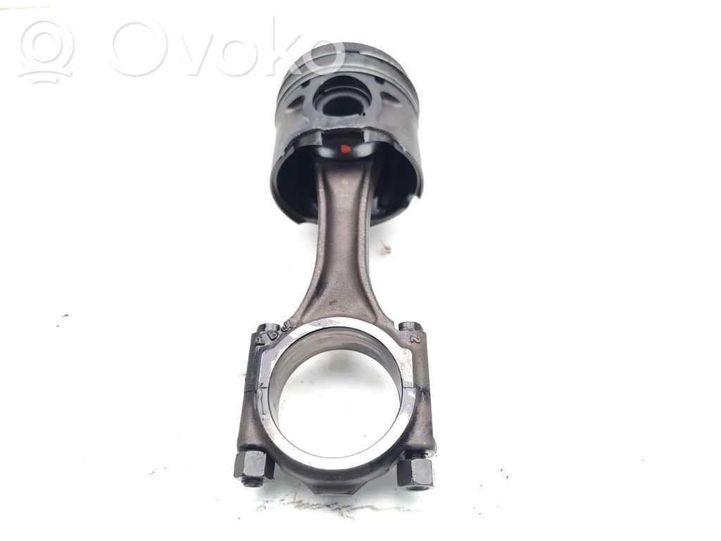 Citroen Dispatch II Piston with connecting rod 