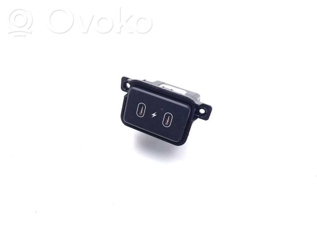 Priză USB   96125K3100
