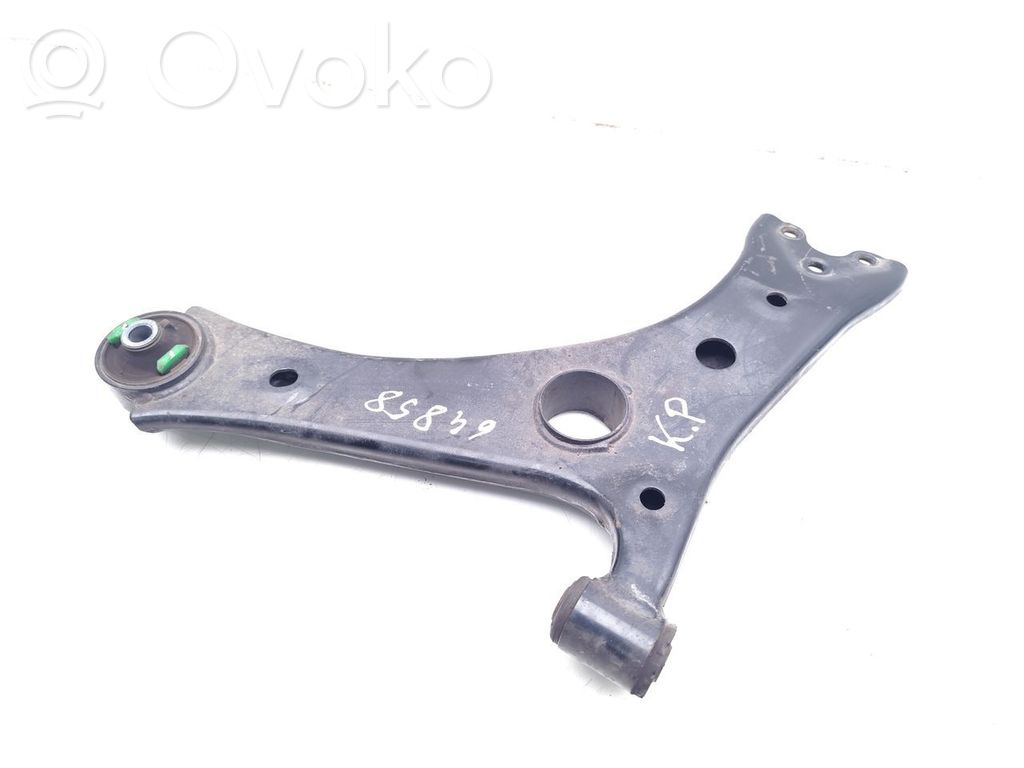 Chery 5/C5 Braccio di controllo sospensione anteriore 