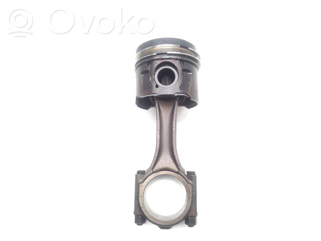Ford Grand C-MAX Piston cu bielă 