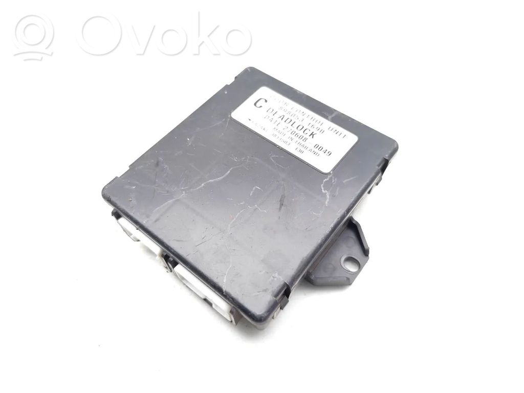 Isuzu Rodeo Door control unit/module 