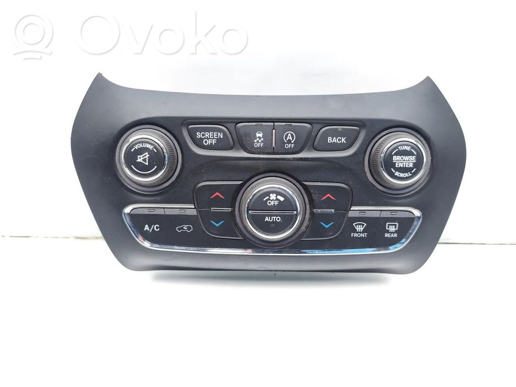 Jeep Cherokee Climate control unit 