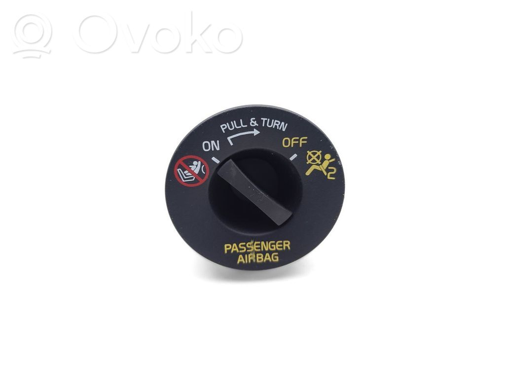 Chery 5/C5 Comutator pornit/oprit airbag pasager 