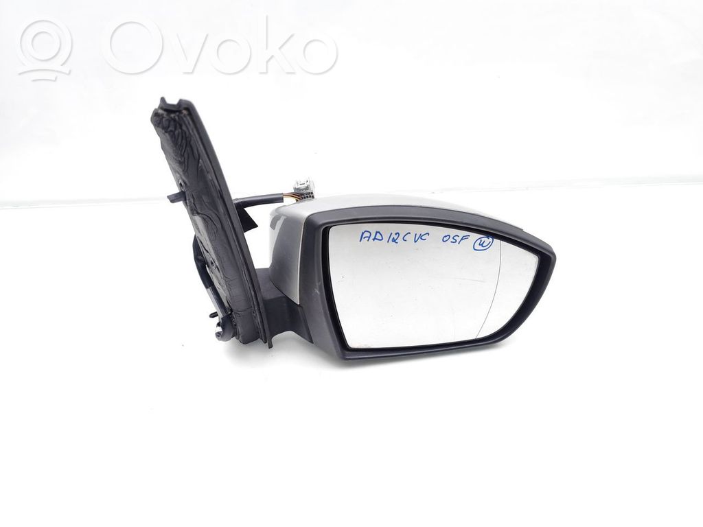 Front door electric wing mirror