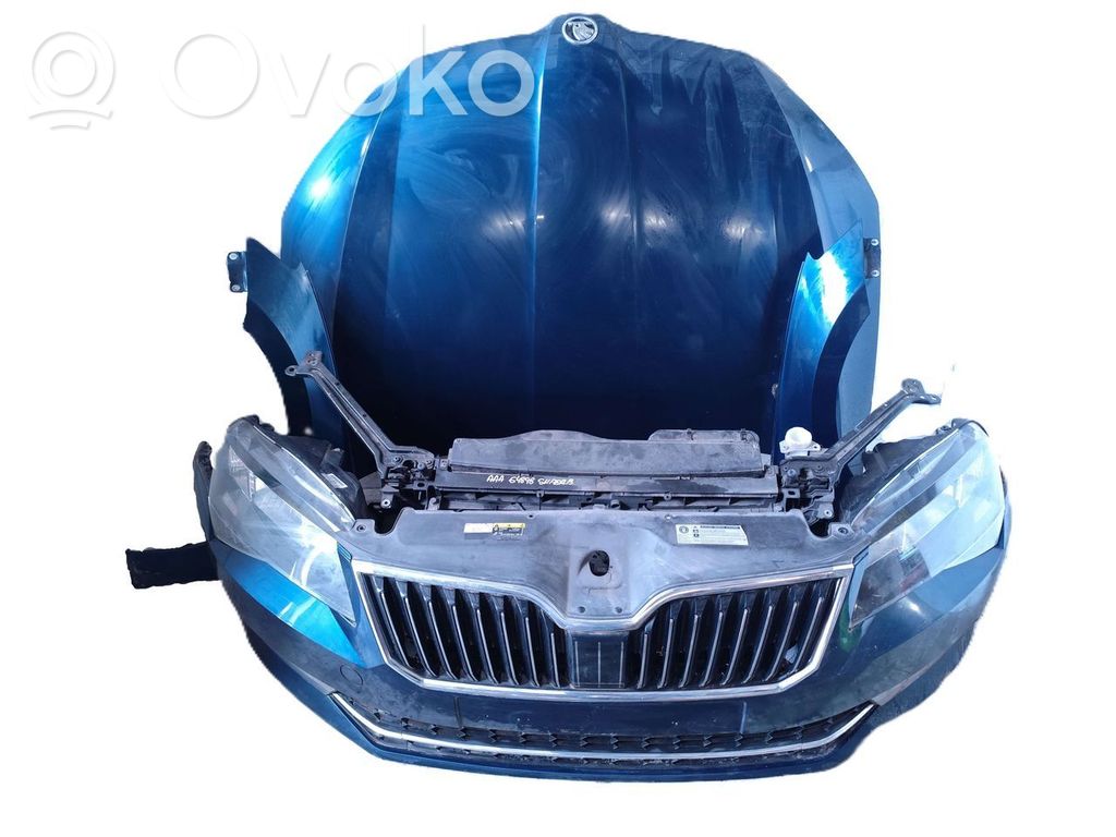 Skoda Superb B8 (3V) Kit de pièce par-chocs avant