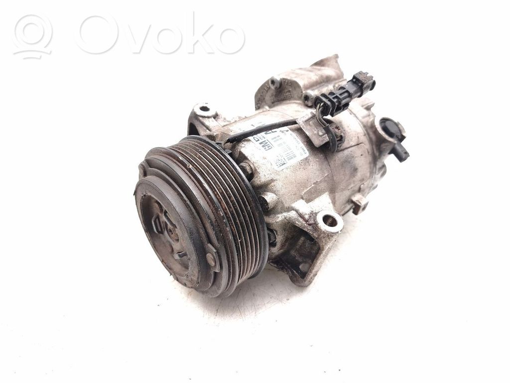 Opel Astra J Ilmastointilaitteen kompressorin pumppu (A/C) 
