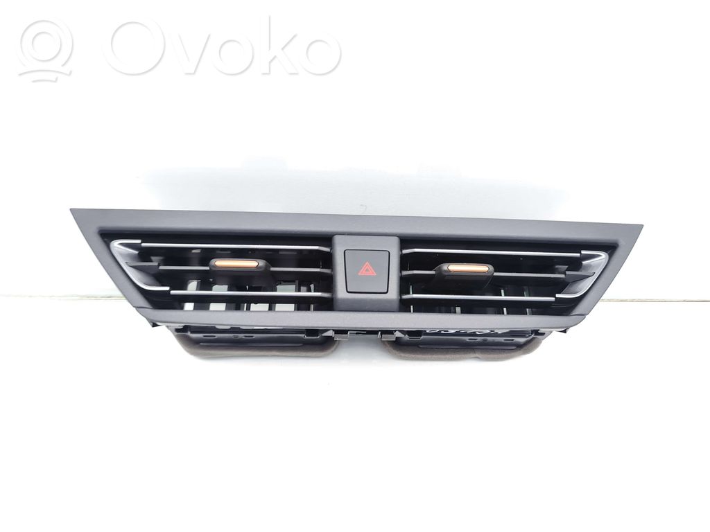 Cupra Born Dash center air vent grill 