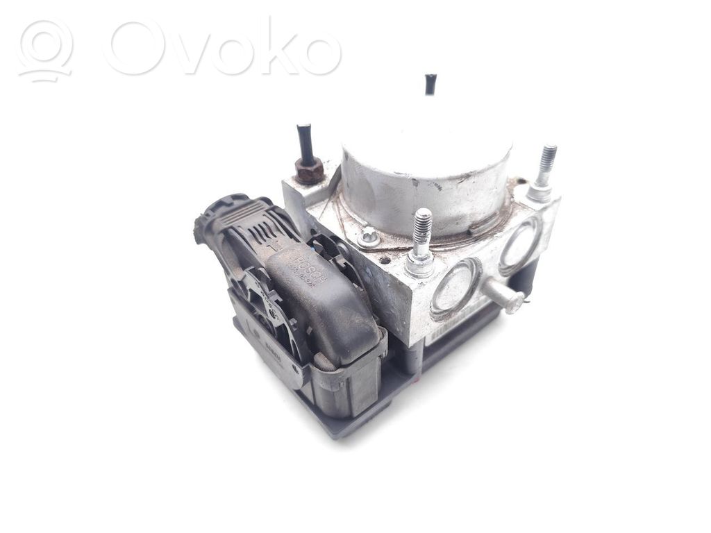 Opel Corsa D ABS-pumppu 