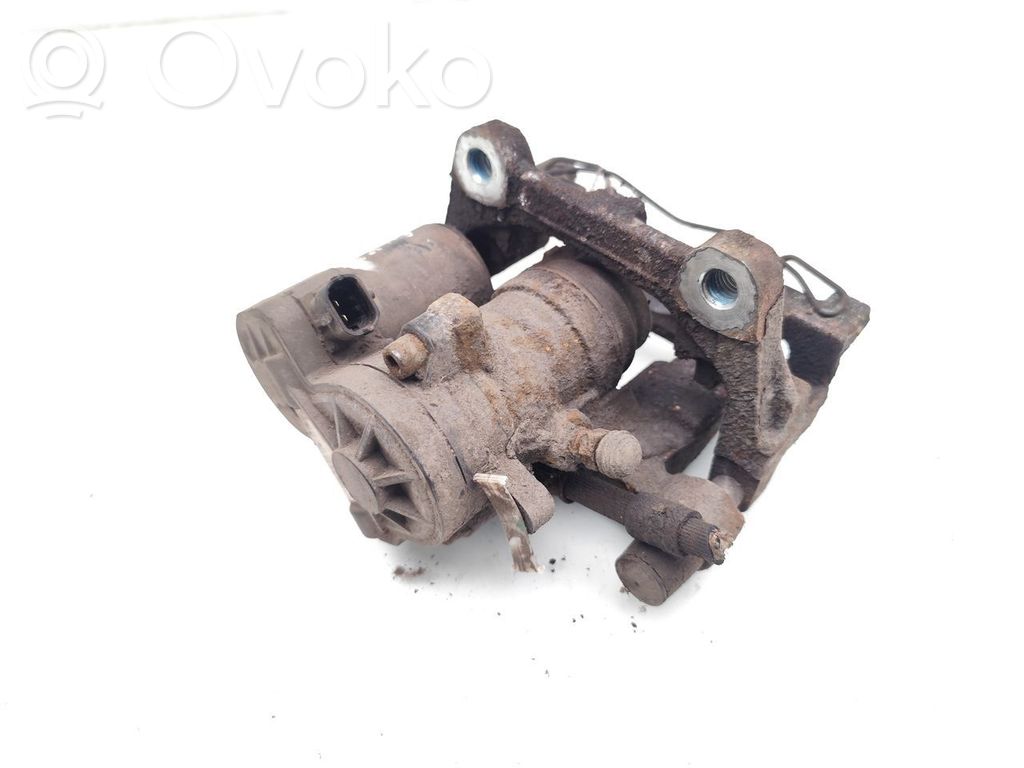 Ford Mondeo MK V Takajarrusatula 