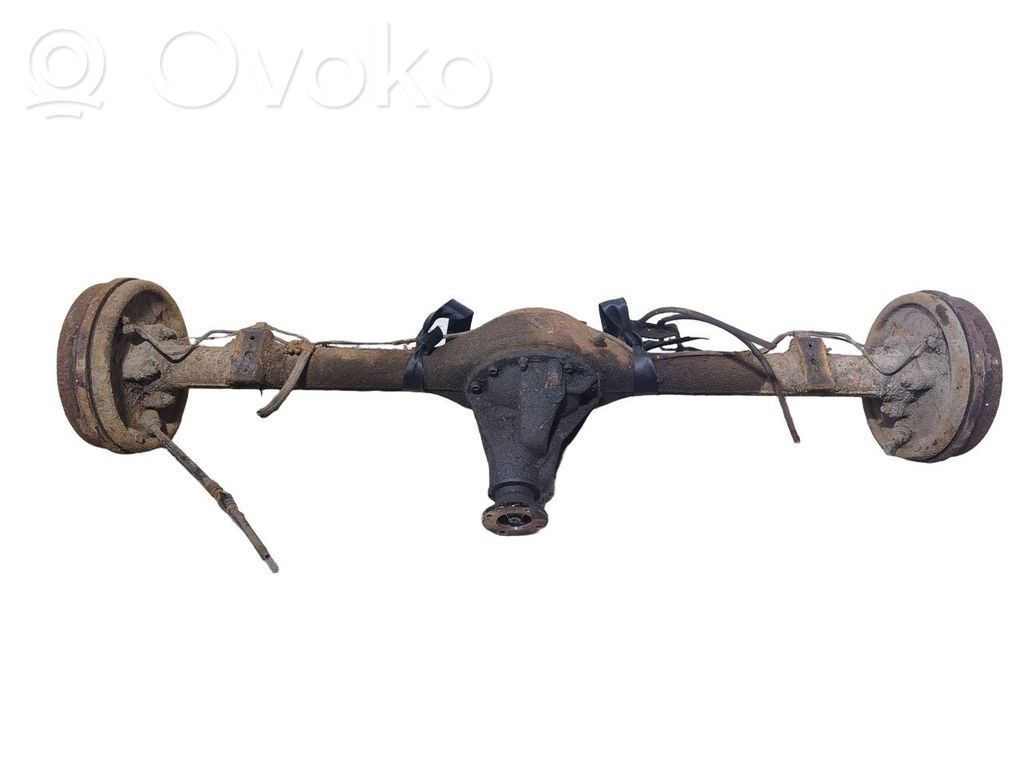 Isuzu D-Max Galinis tiltas su reduktoriumi