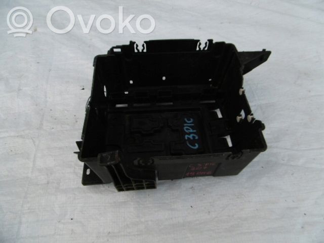 Citroen C3 Picasso Battery box tray 