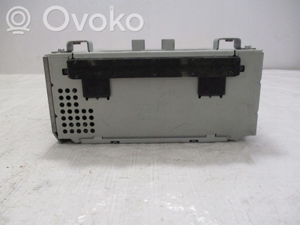 Panel / Radioodtwarzacz CD/DVD/GPS   E1BT18C815GK