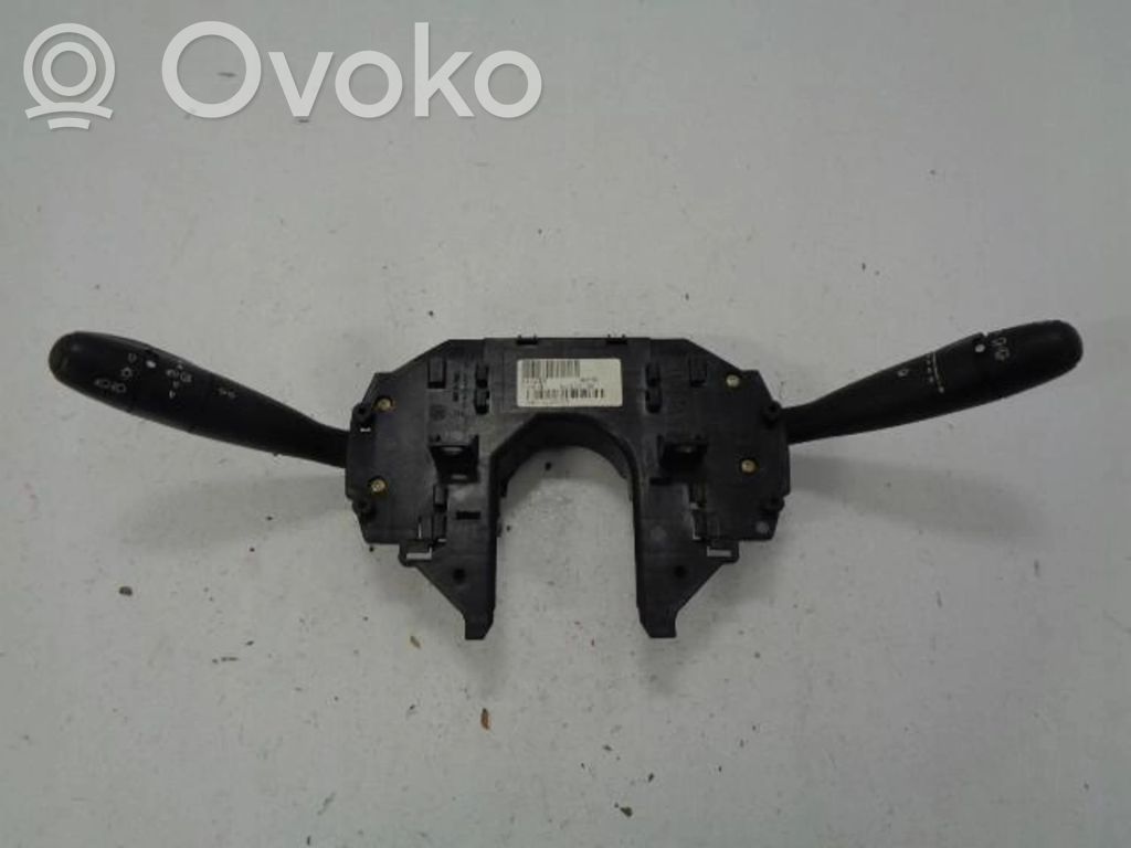 Citroen C4 I Picasso Interruptor/palanca de limpiador de luz de giro 