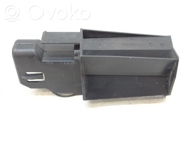 Citroen DS3 Headlight/headlamp mounting bracket 