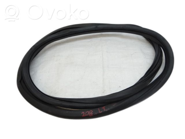 Peugeot 208 I Rear door rubber seal (on body) 