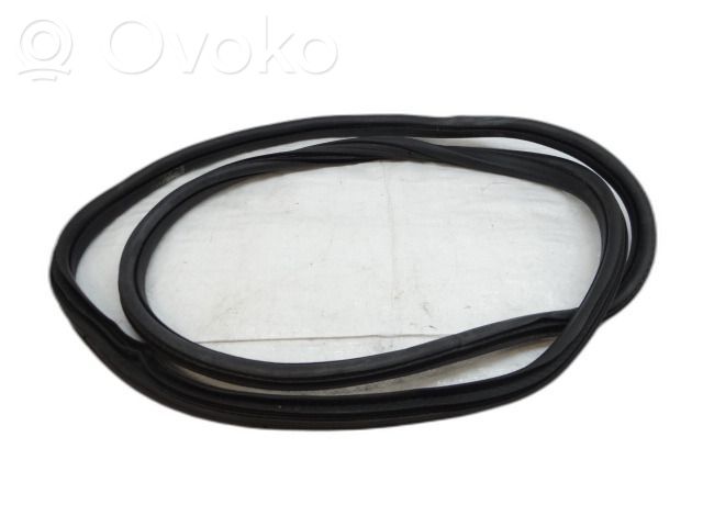 Citroen C4 II Rear door rubber seal (on body) 