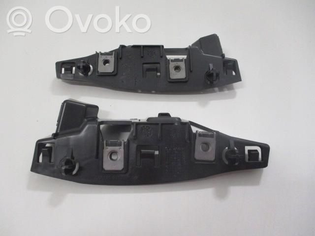 Citroen DS4 Fender mounting bracket 