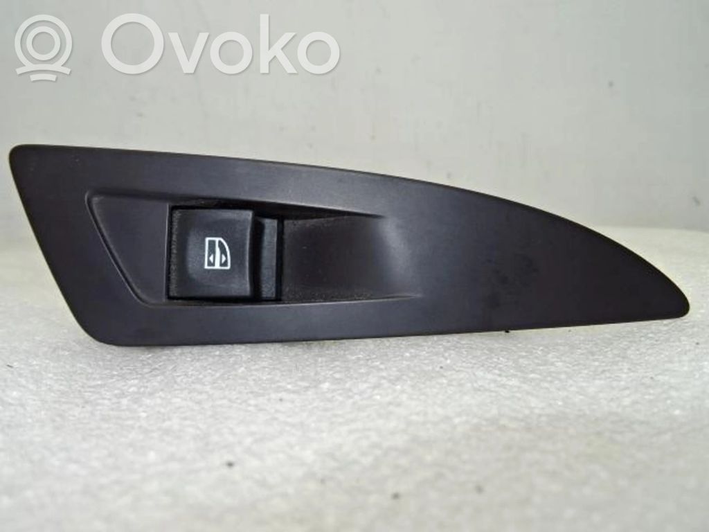 Renault Espace -  Grand espace V Quarter vent window switch 