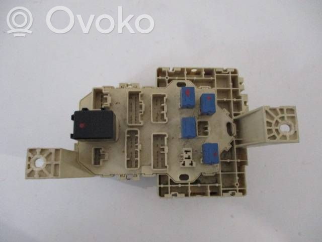 Opel Agila B Fuse box set 