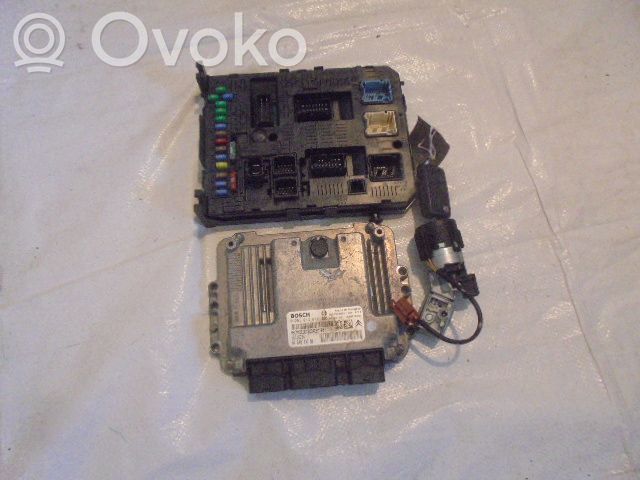 Peugeot 308 Engine ECU kit and lock set 