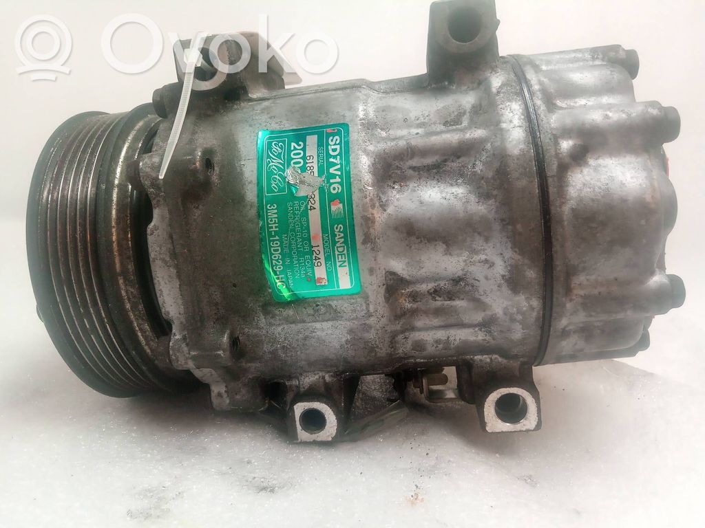 Nissan Patrol 260 Air conditioning (A/C) compressor (pump) 