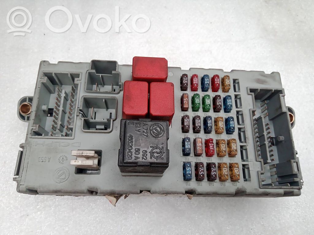 Módulo de fusible   51754986