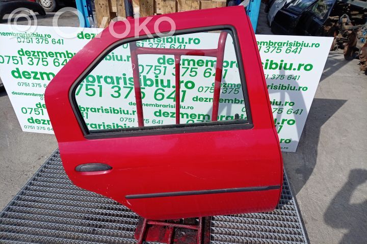 Puerta trasera   821006680R