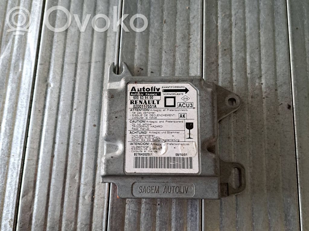Renault Megane II Airbag control unit/module 