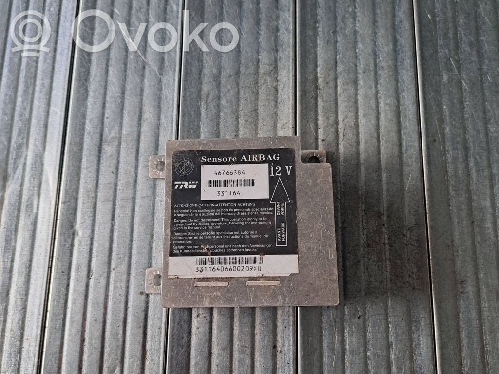 Fiat Punto (176) Airbag control unit/module 
