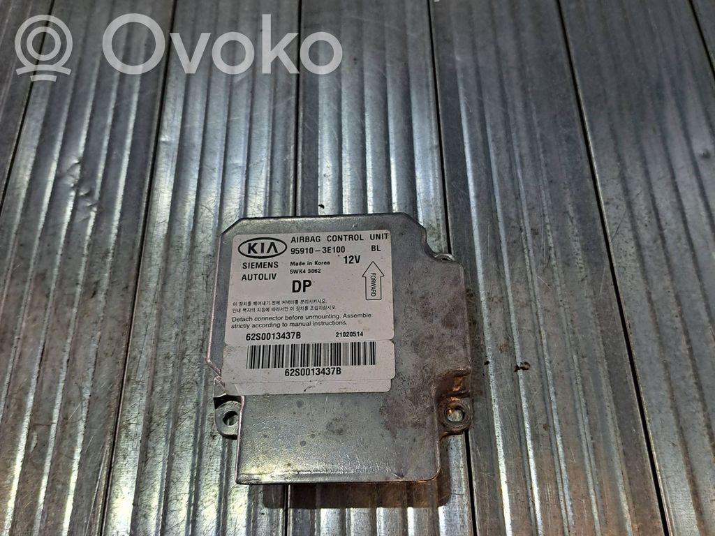 KIA Sorento Airbag control unit/module 