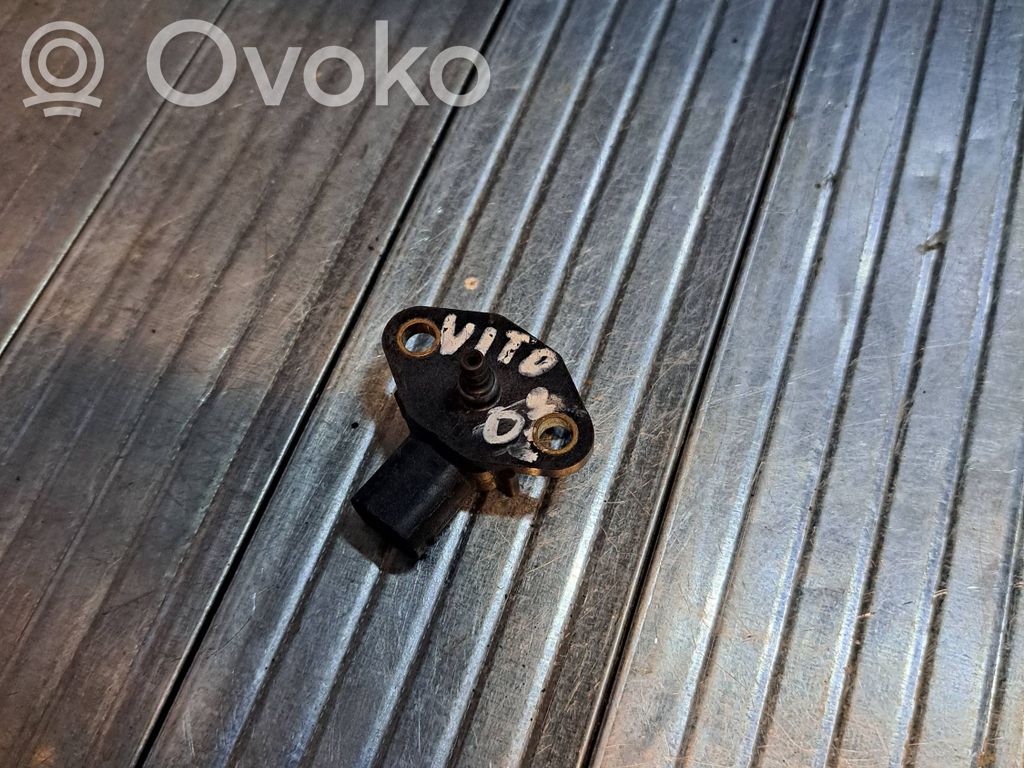 Mercedes-Benz Sprinter W906 Air pressure sensor 